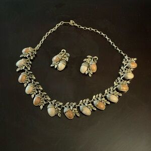 Elegant Gold and Tan Leaf Jewelry Set